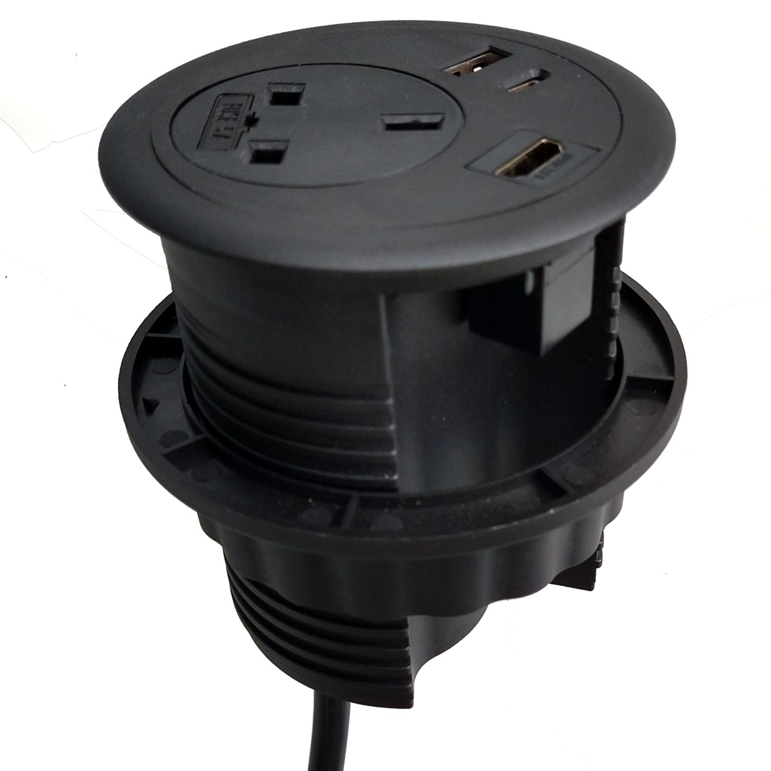 ninja desktop multi-outlet power socket in black